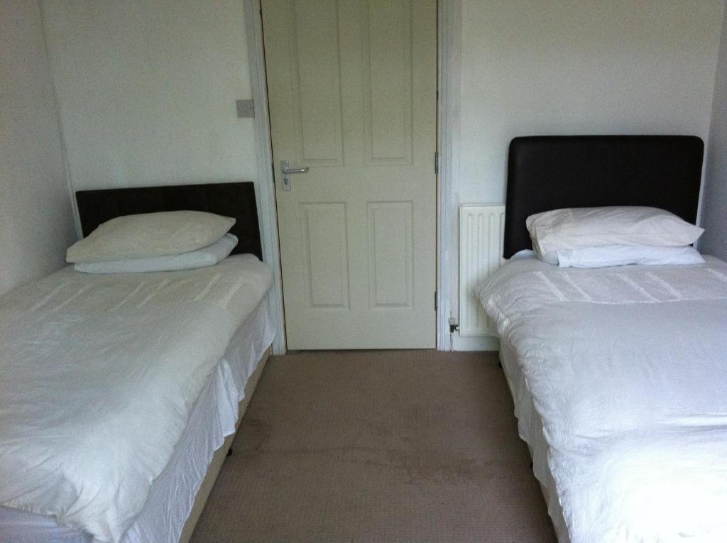 Carronbridge Guest House Kilsyth Pokój zdjęcie